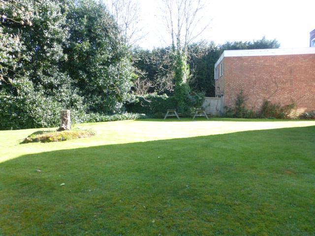 Additional image 12 of 105 Wentworth Road, Harborne, Birmingham, B17 9SU