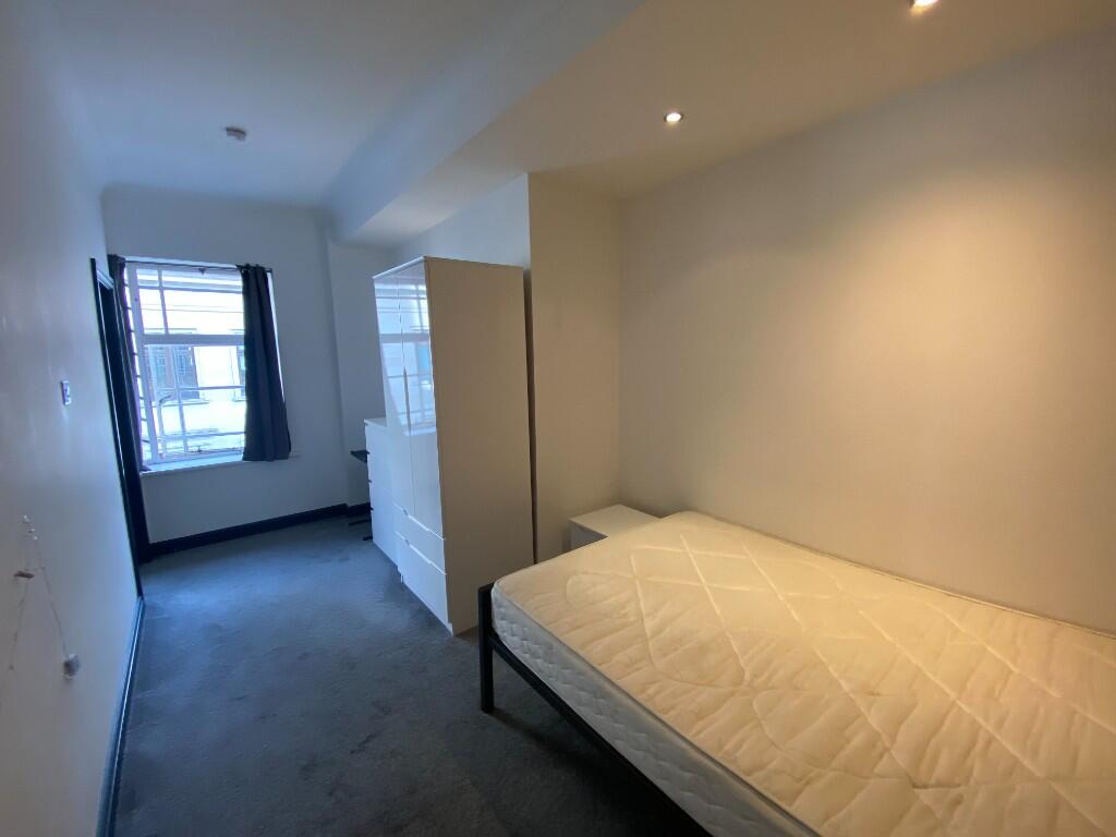 Additional image 7 of Bennetts Hill, Birmingham, B2 [aVEtv9]