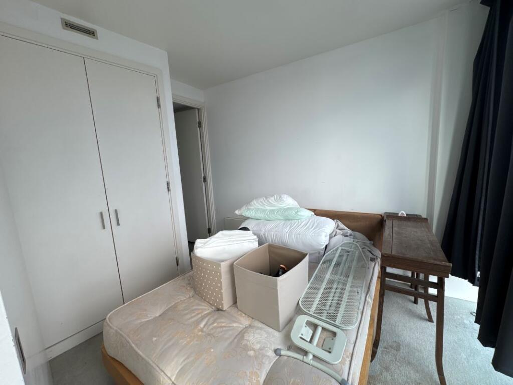 Additional image 5 of Apartment 1709 The Rotunda, 150 New Street, Birmingham, West Midlands, B2 4PG