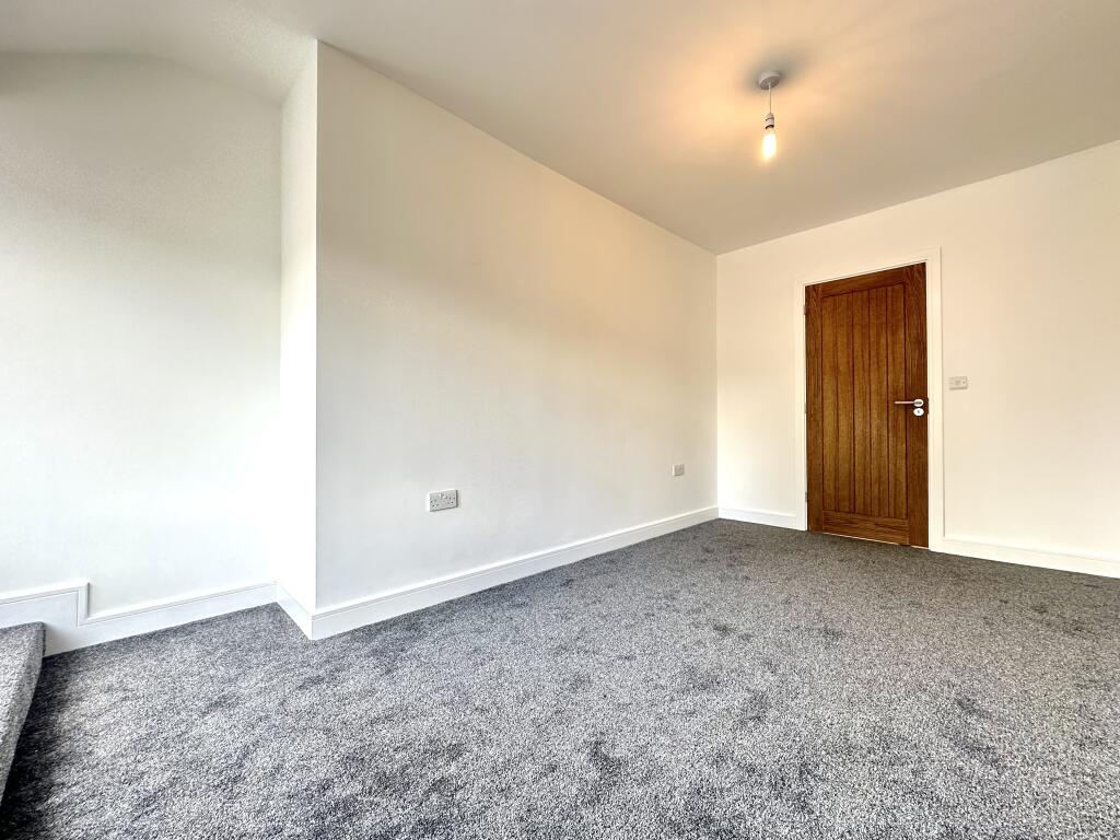 Additional image 8 of Stratford Road, Hall Green B28