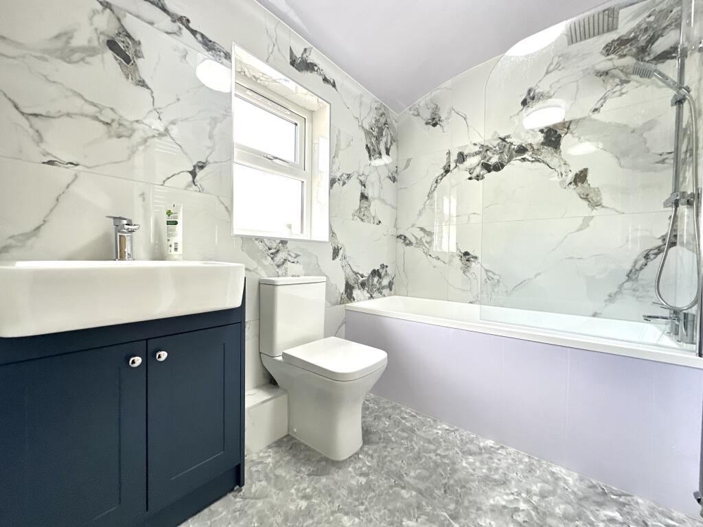 Additional image 6 of Stratford Road, Hall Green B28