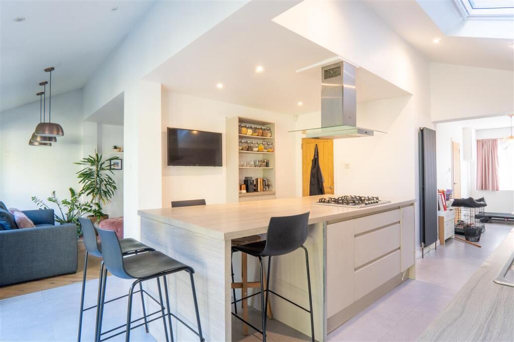 Additional image 10 of Stratford Road, Hall Green, Birmingham