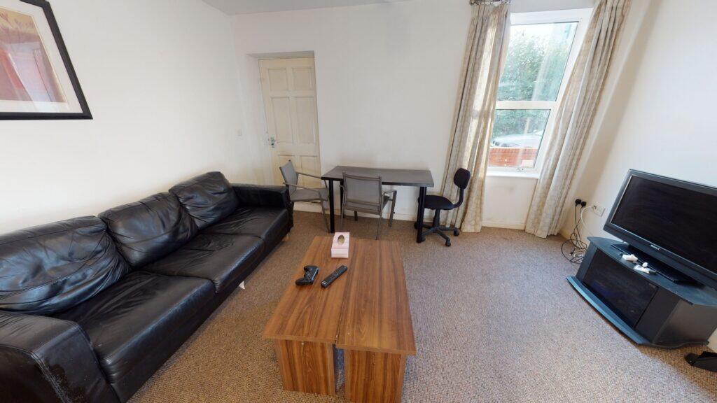 Additional image 8 of Flat 4 Chapter Court, Heeley Road, Selly Oak, B29 6DP