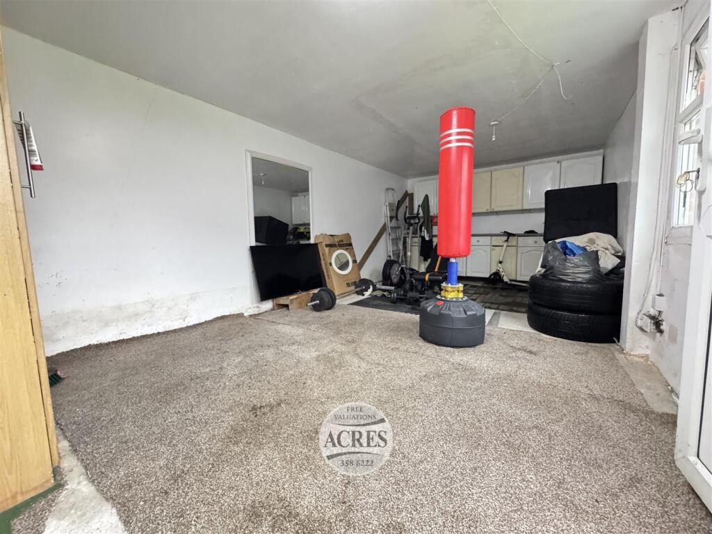 Additional image 54 of Grestone Avenue, Handsworth Wood, Birmingham