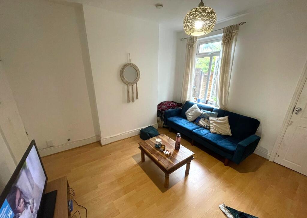 Additional image 12 of Hampton Court Road, West Midlands, B17