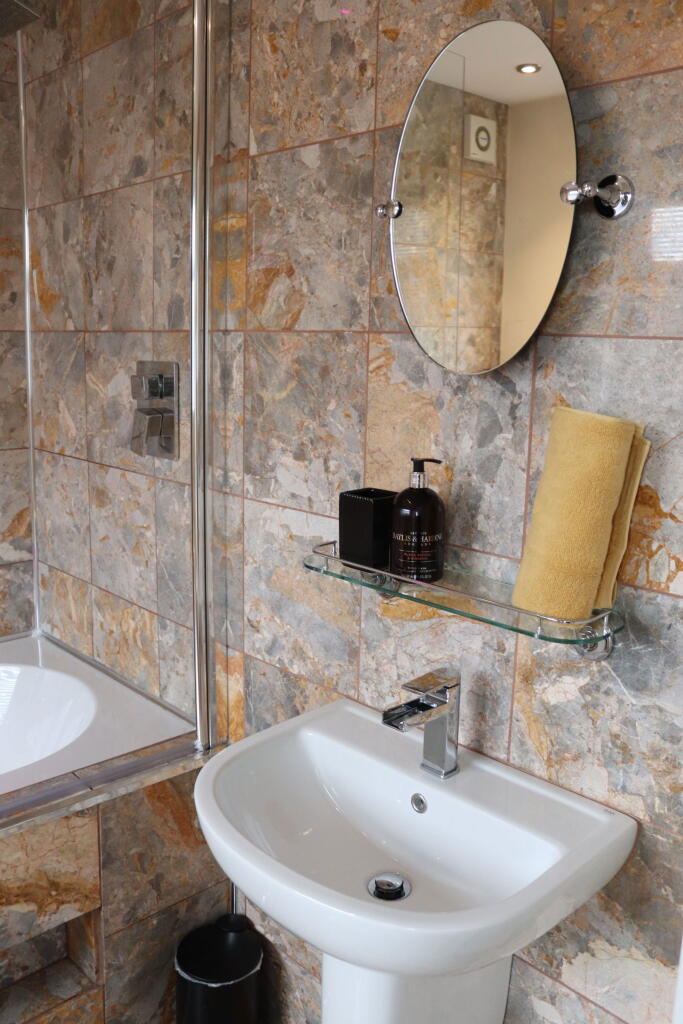 Additional image 21 of Gillman Close, Sheldon