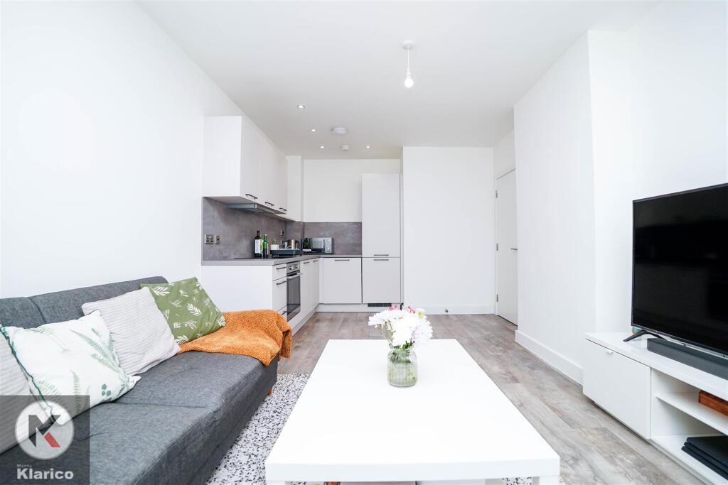 Additional image 2 of Wagon lane, Sheldon