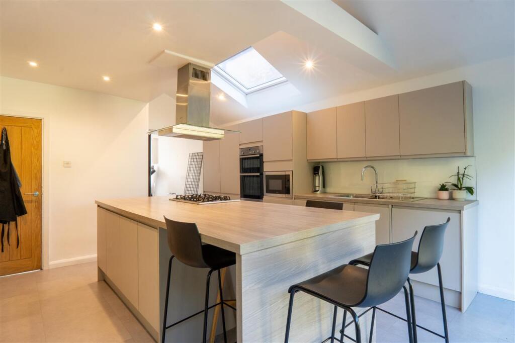 Additional image 9 of Stratford Road, Hall Green, Birmingham