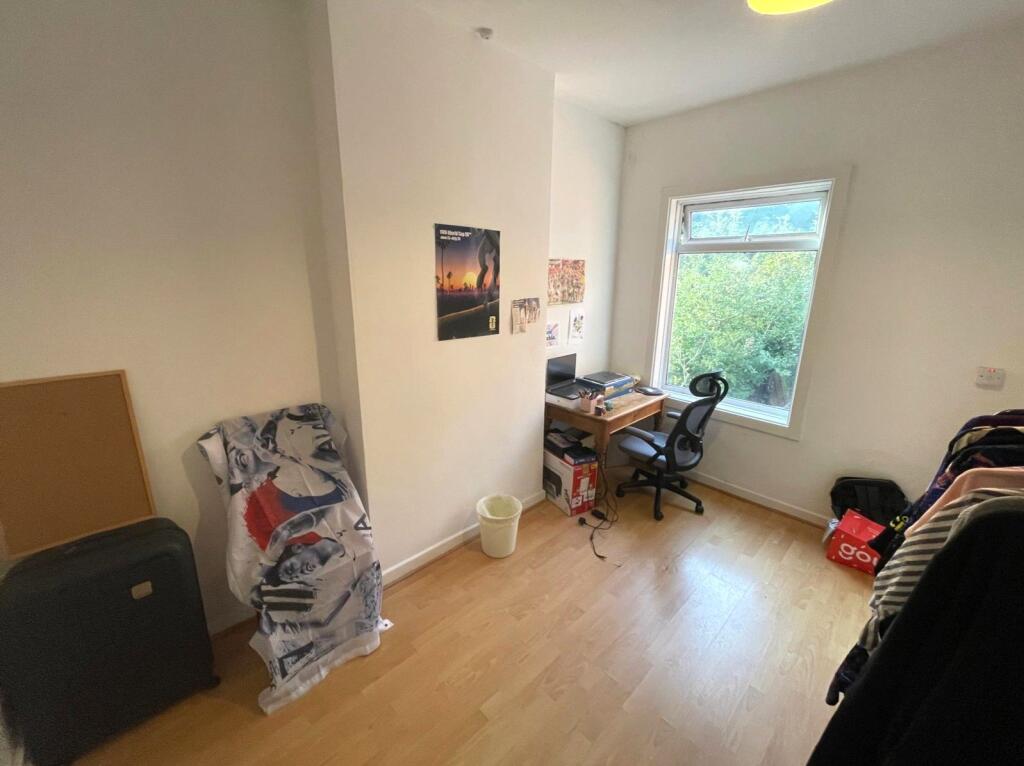 Additional image 9 of Hampton Court Road, West Midlands, B17