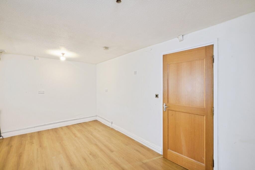 Additional image 8 of Herne Close, BIRMINGHAM, West Midlands, B18