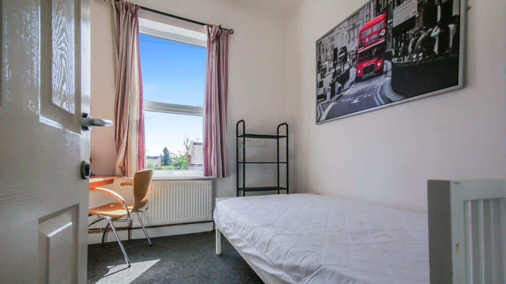 Additional image 4 of 672A Bristol Road, Birmingham, Selly Oak, B29 6BJ