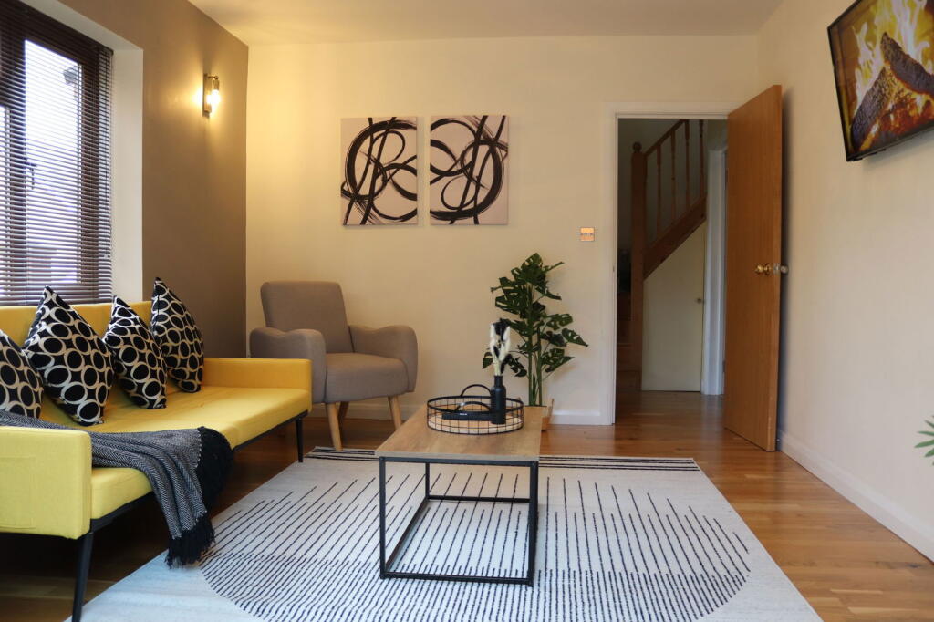 Additional image 3 of Gillman Close, Sheldon