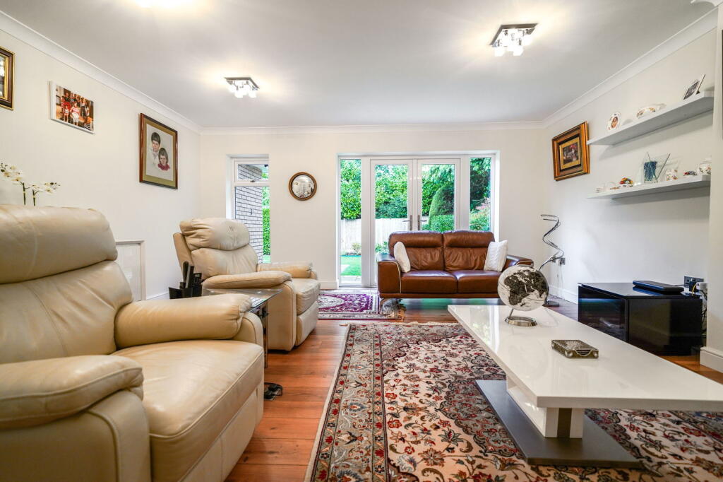 Additional image 2 of Hamlet Gardens, Hall Green