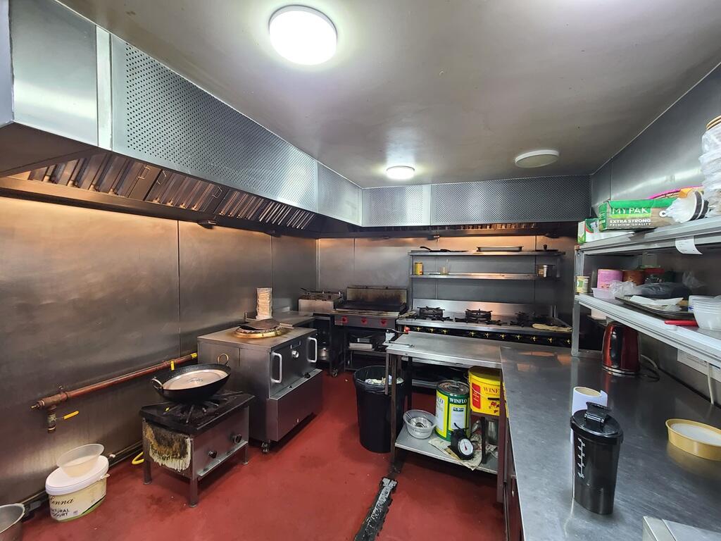 Additional image 8 of 1490 / 1492, Stratford Road, Hall Green, Birmingham, West Midlands, B28 9ET