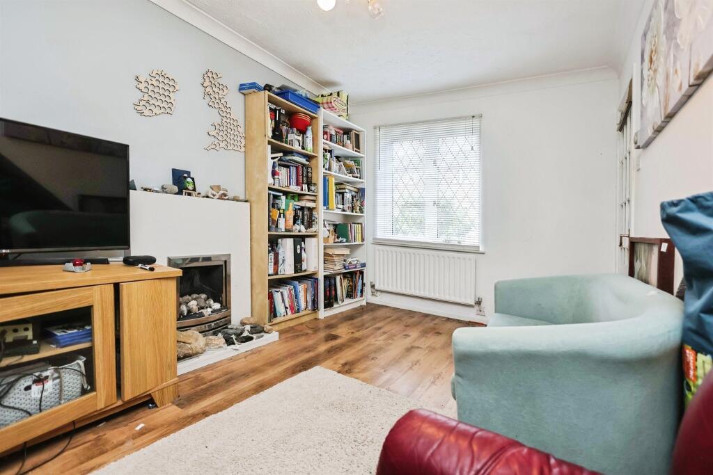 Additional image 6 of Kinwarton Close, BIRMINGHAM