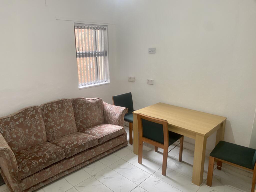 Additional image 3 of Room 1 Hubert Road, B29