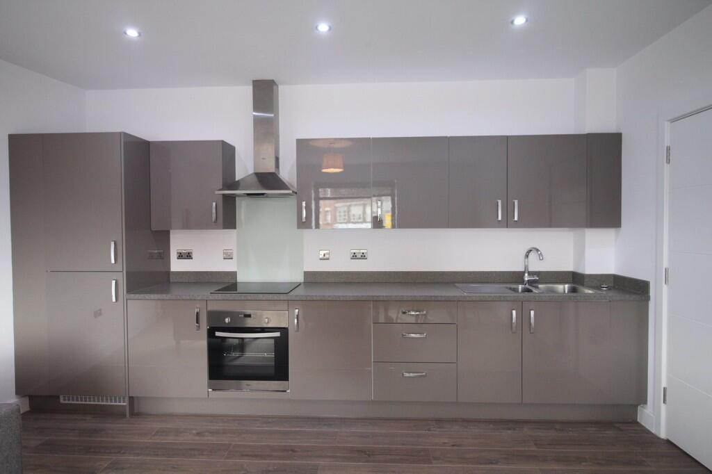 Additional image 8 of Honduras Wharf, 14 Summer Lane