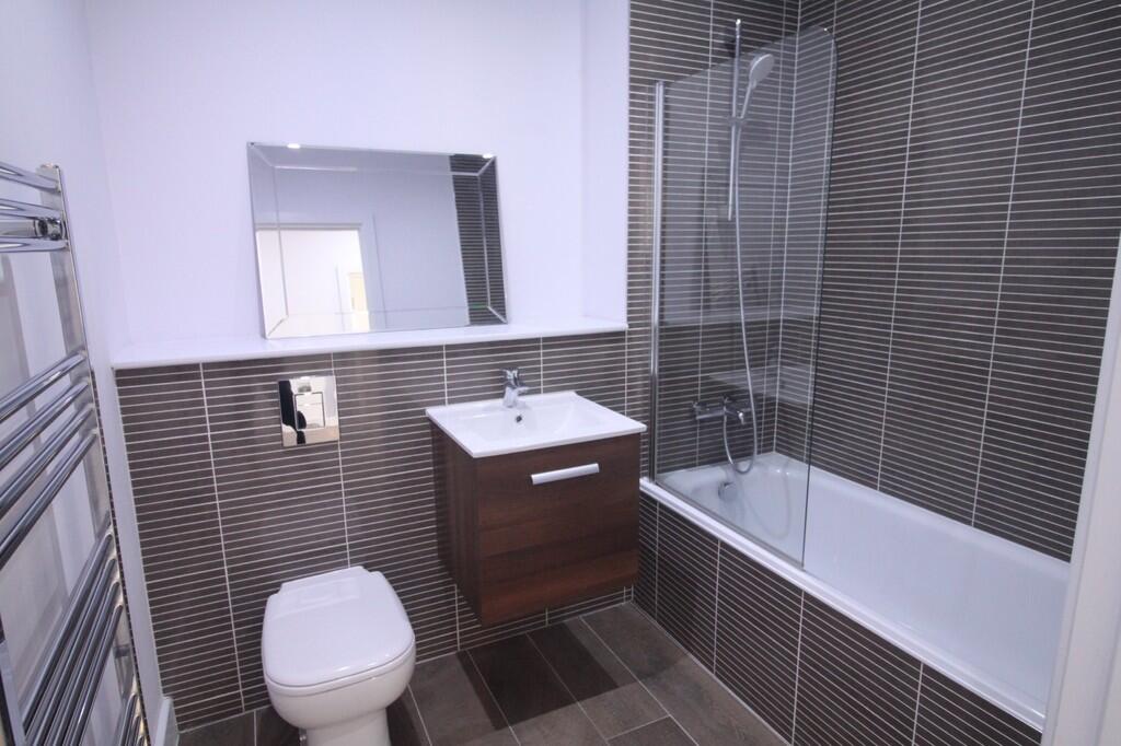 Additional image 5 of Honduras Wharf, 14 Summer Lane