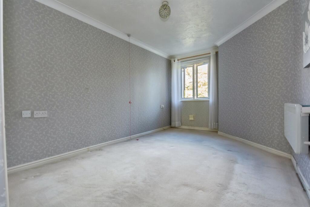 Additional image 16 of Stratford Road, Hall Green, Birmingham