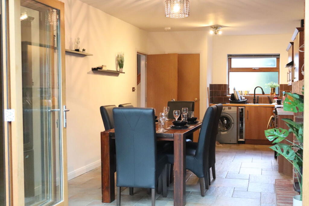 Additional image 5 of Gillman Close, Sheldon