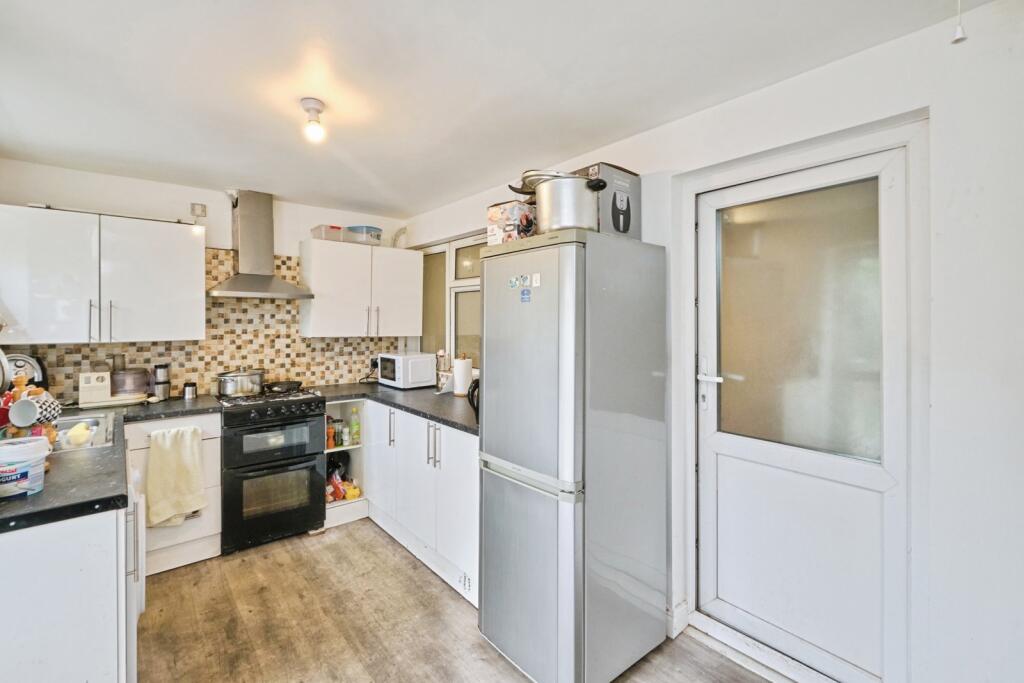 Additional image 18 of Herne Close, BIRMINGHAM, West Midlands, B18