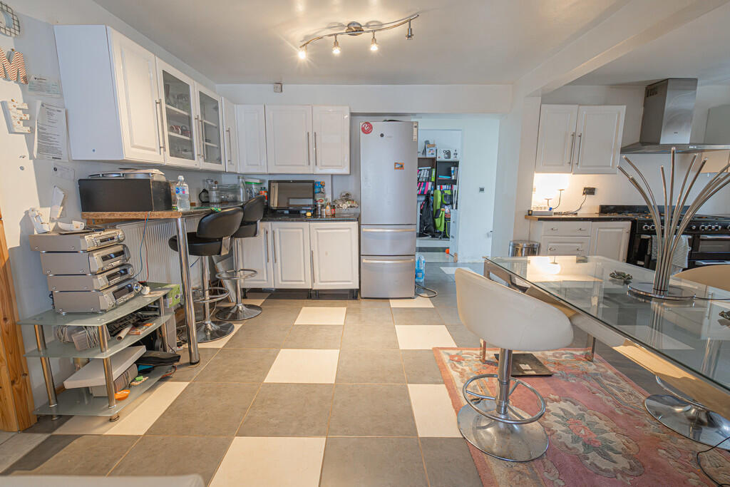 Additional image 11 of Priors Way, Erdington, Birmingham