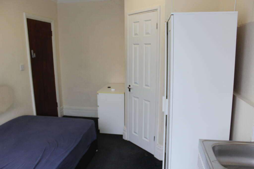 Additional image 4 of Woodend road, Erdington