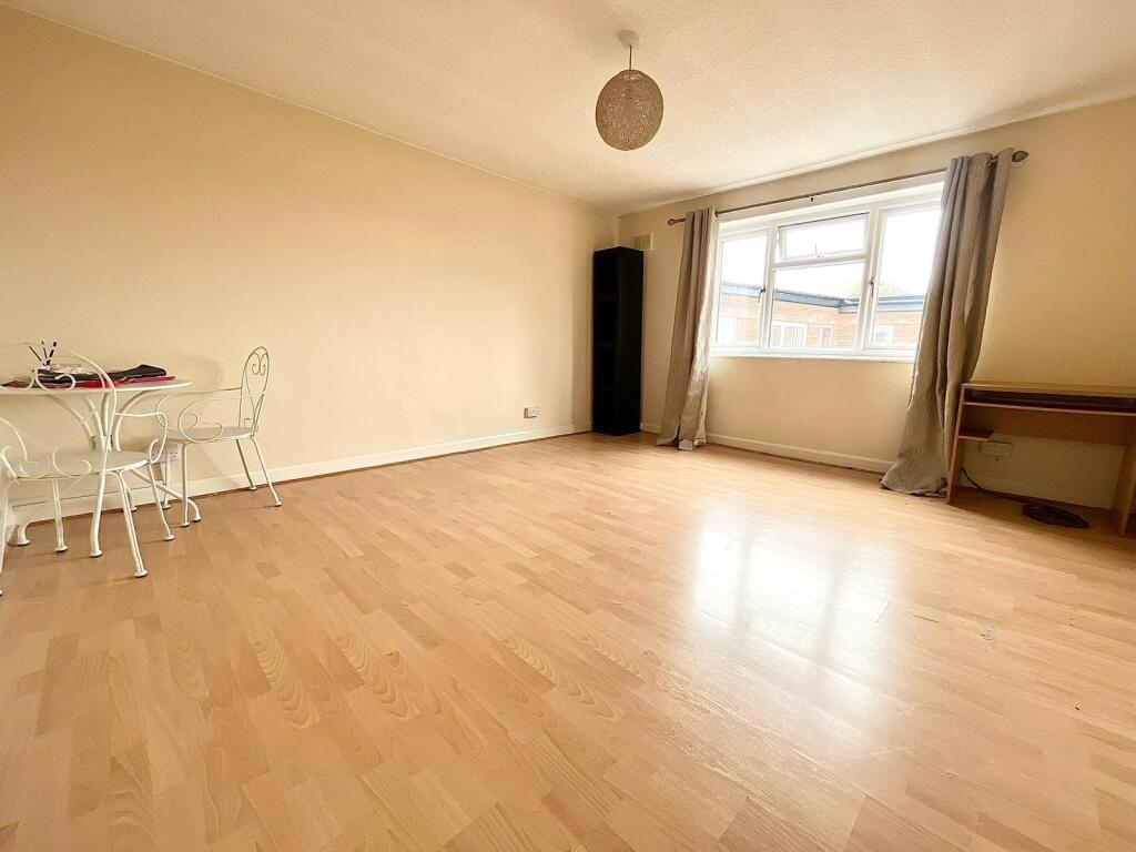 Additional image 3 of Fox Hollies Road. B27