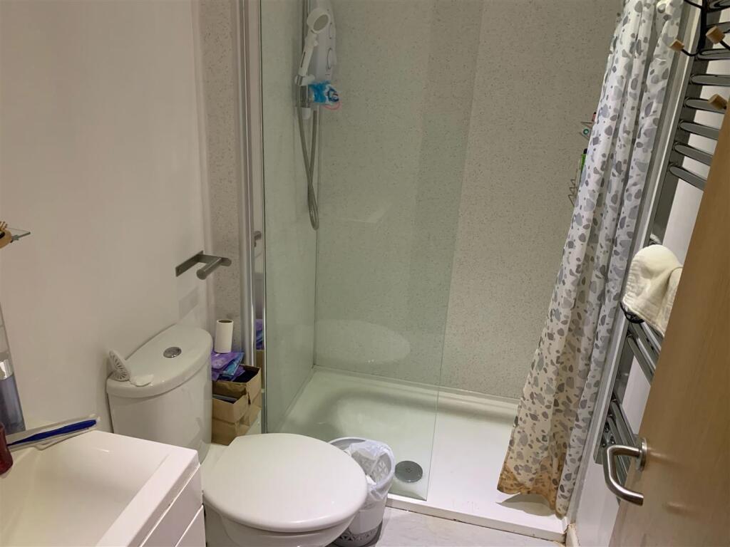 Additional image 5 of Flat, Bristol Road, Selly Oak, Birmingham