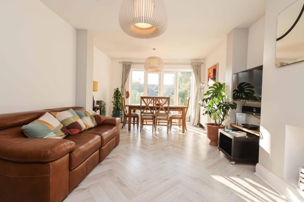 Additional image 4 of Jaffray Crescent, Birmingham