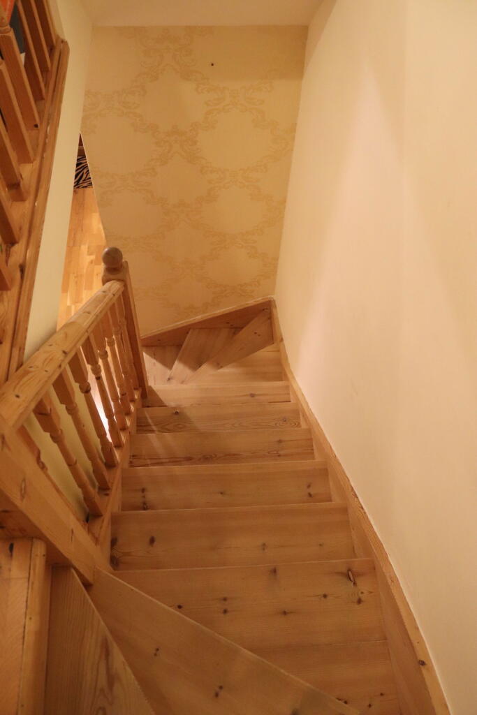 Additional image 10 of Gillman Close, Sheldon