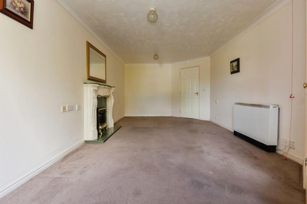 Additional image 7 of Stratford Road, Hall Green, Birmingham