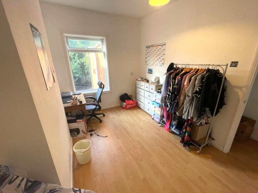 Additional image 10 of Hampton Court Road, West Midlands, B17