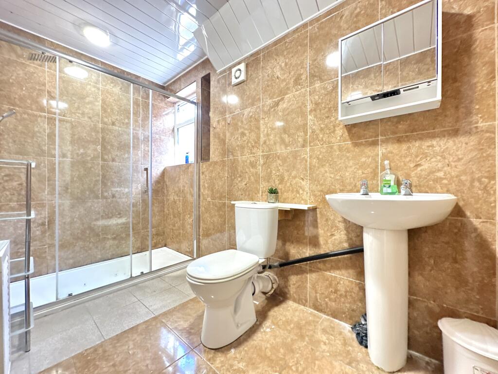 Additional image 4 of Stratford Road, Hall Green