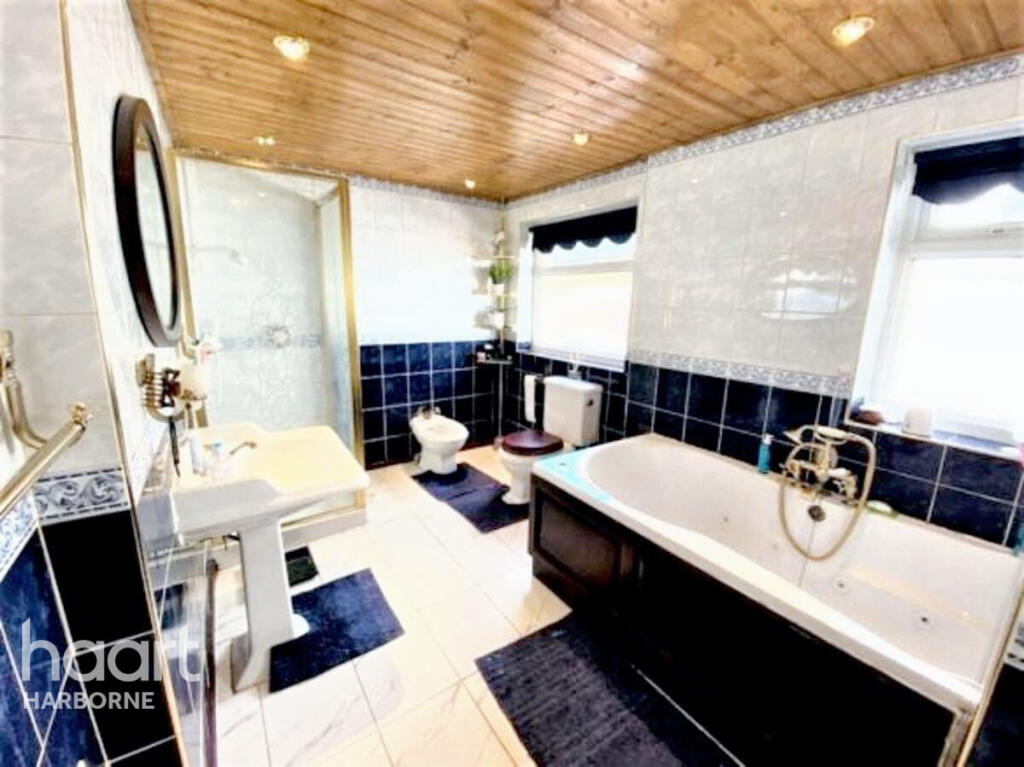 Additional image 20 of Green Road, Hall Green