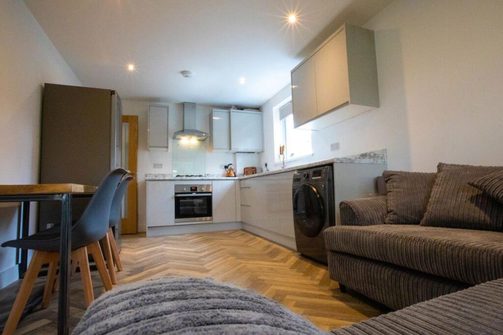 Additional image 5 of Seymour Close, B29 7JD