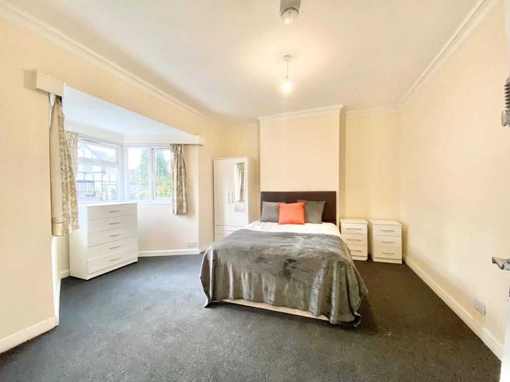 St. Peters Road, Birmingham, B20