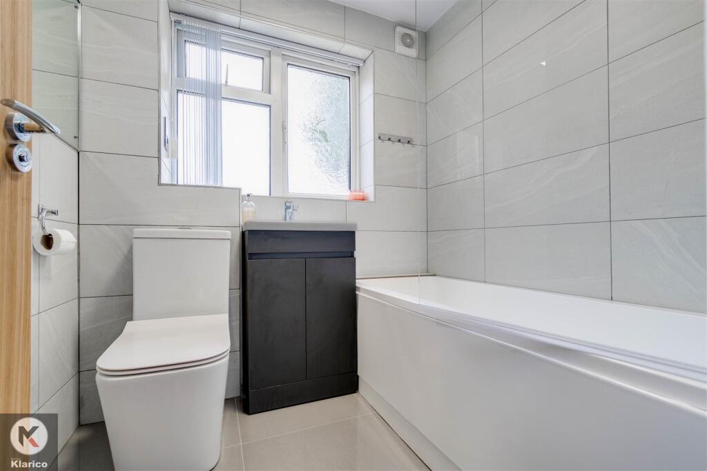 Additional image 15 of Pipers Green, Hall Green