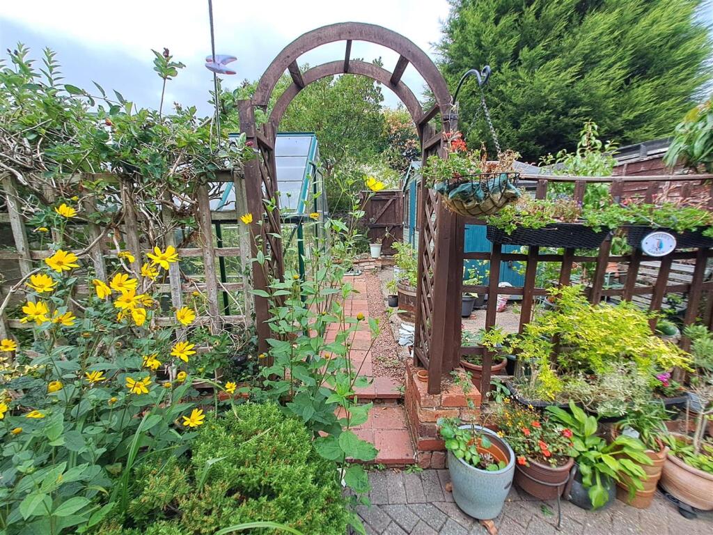 Additional image 15 of Chaffcombe Road, Sheldon, Birmingham