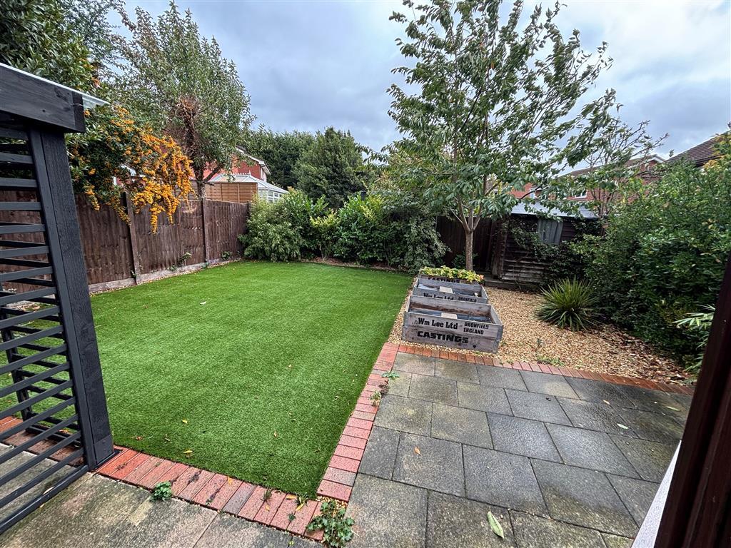 Additional image 7 of Roddis Close, BIRMINGHAM