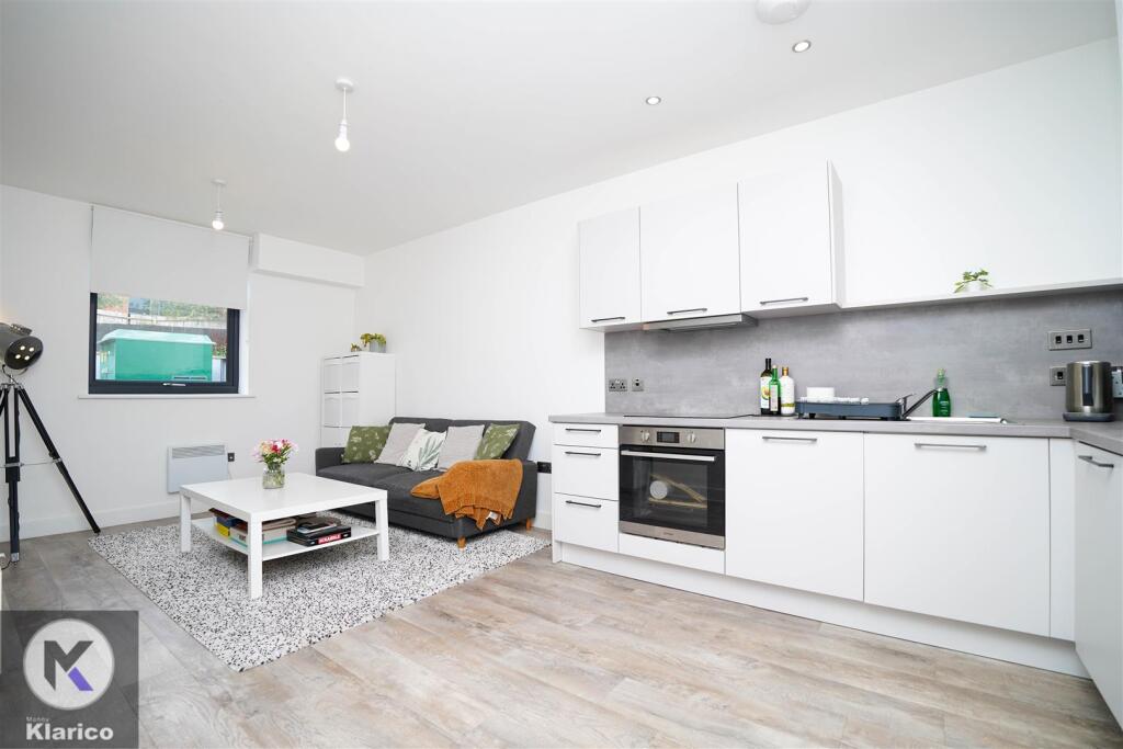 Additional image 4 of Wagon lane, Sheldon