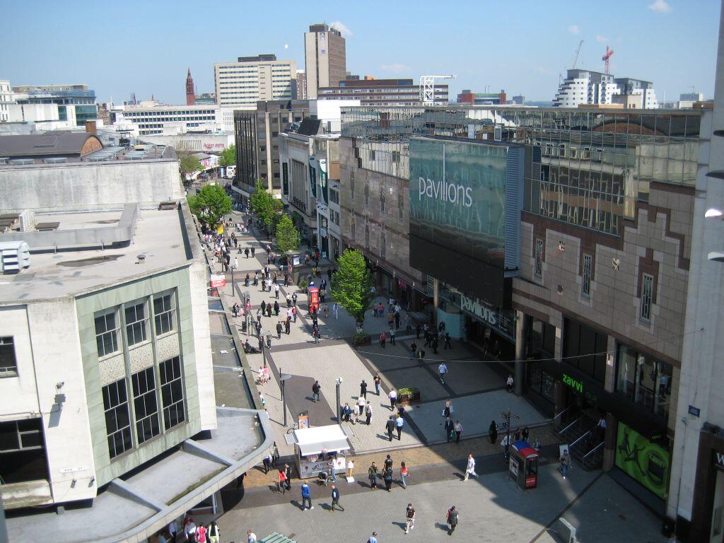 Additional image 4 of **Available Now**ROTUNDA FURNISHED STUDIO