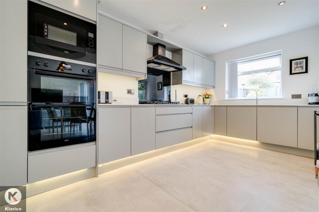 Additional image 7 of Pipers Green, Hall Green