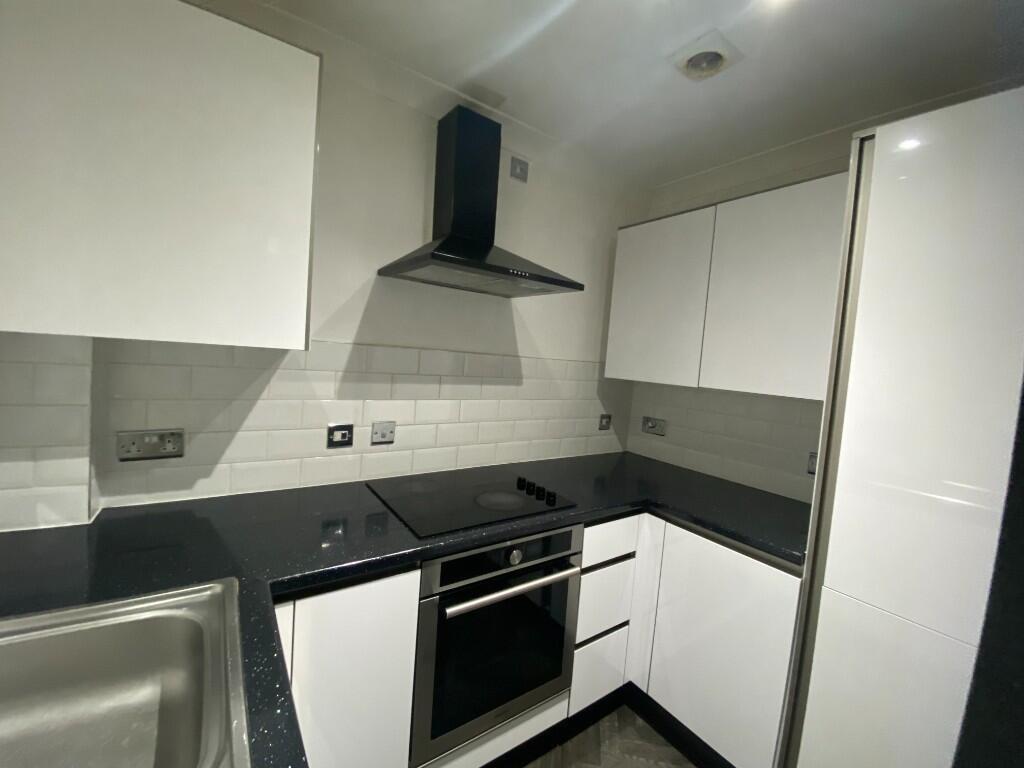 Additional image 4 of Bennetts Hill, Birmingham, B2 [aVEtv9]