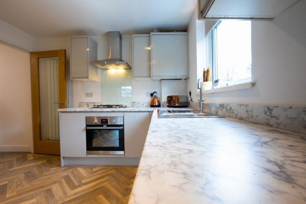 Additional image 5 of Seymour Close B29 7JD