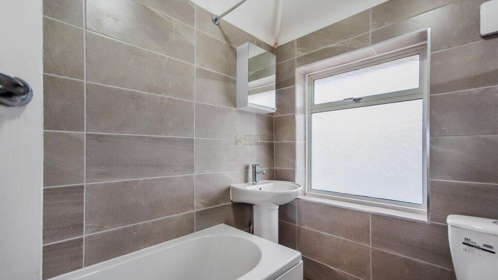 Additional image 8 of Tealby Grove, Selly Park, Birmingham, B29 7RJ