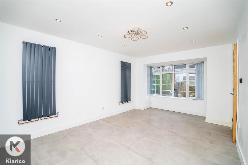 Additional image 19 of Pipers Green, Hall Green