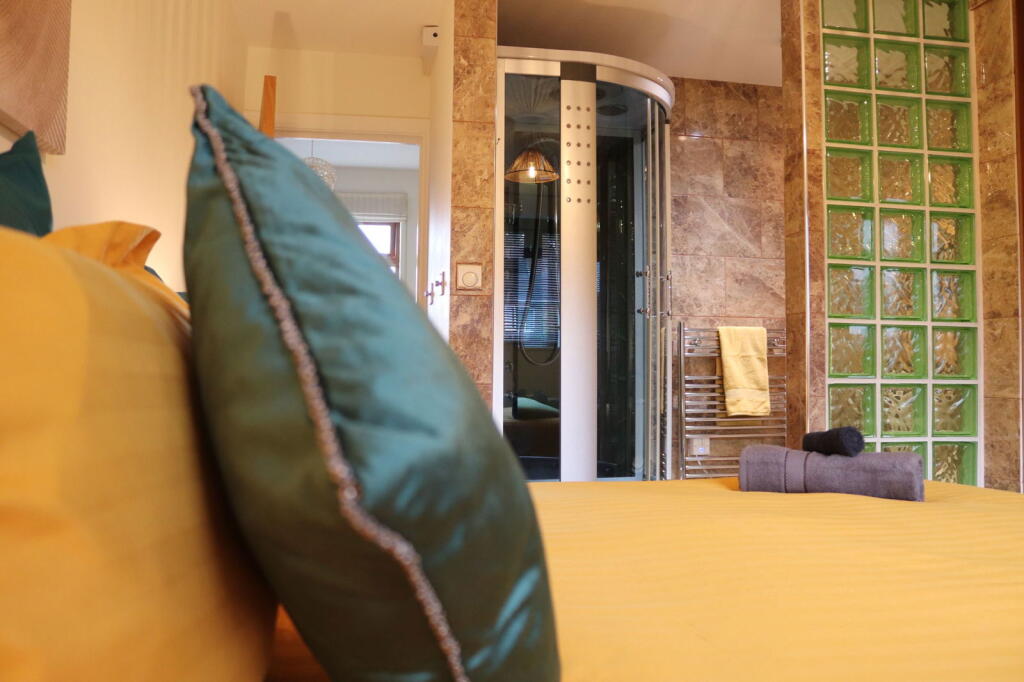 Additional image 12 of Gillman Close, Sheldon