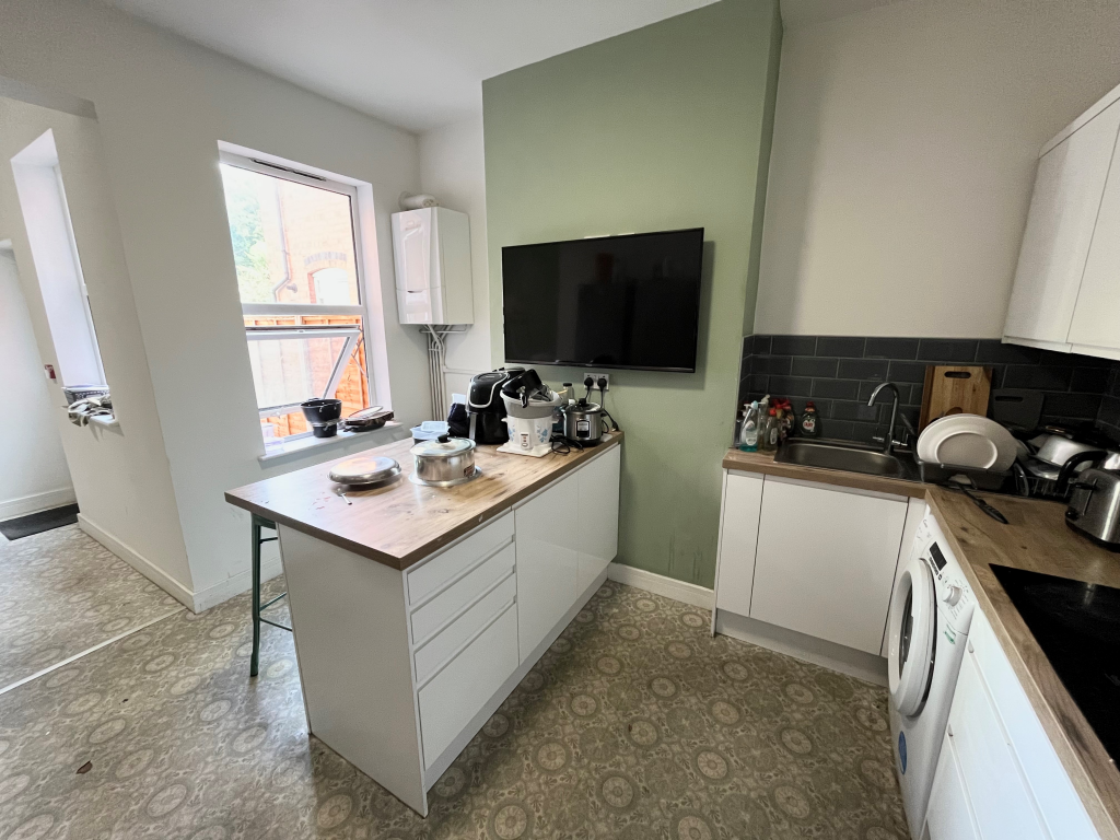 Additional image 6 of Room 1, Florence Road, Acocks Green