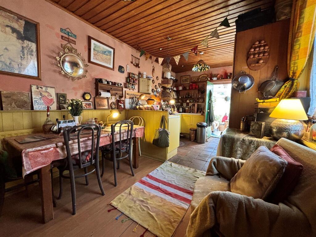 Additional image 19 of Alexander Road, Birmingham